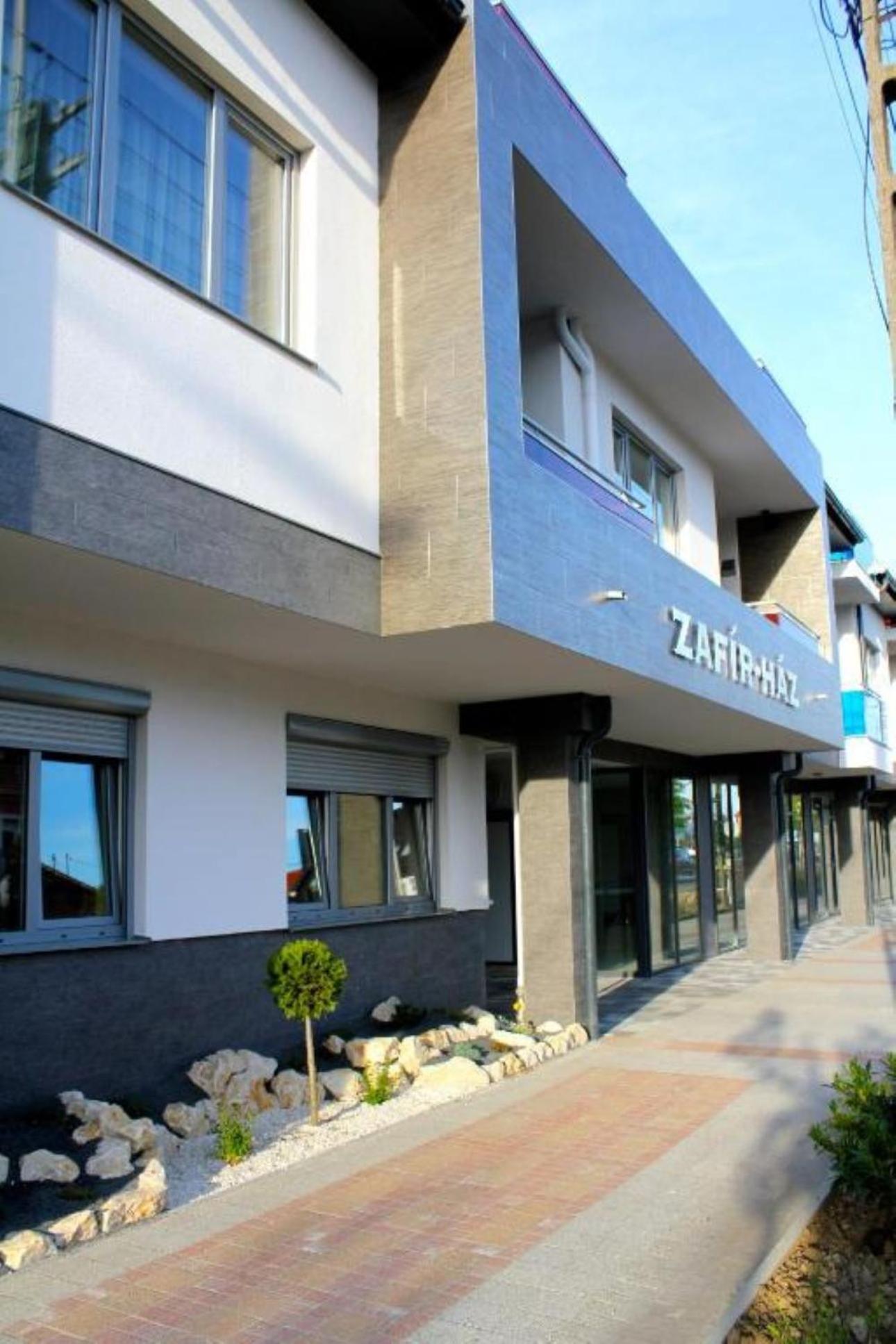 Zafir Apartman Sárvár Buitenkant foto