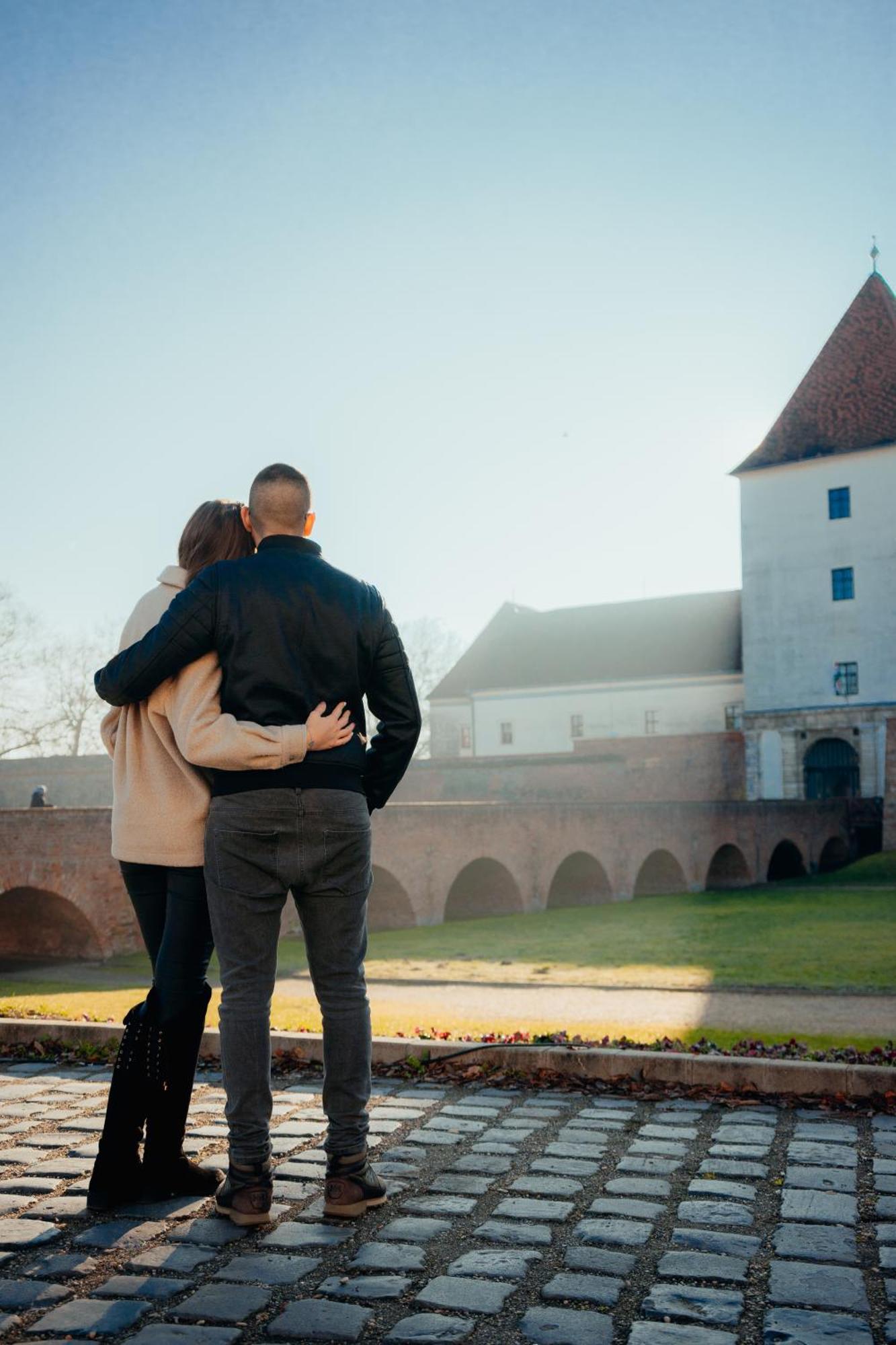 Zafir Apartman Sárvár Buitenkant foto