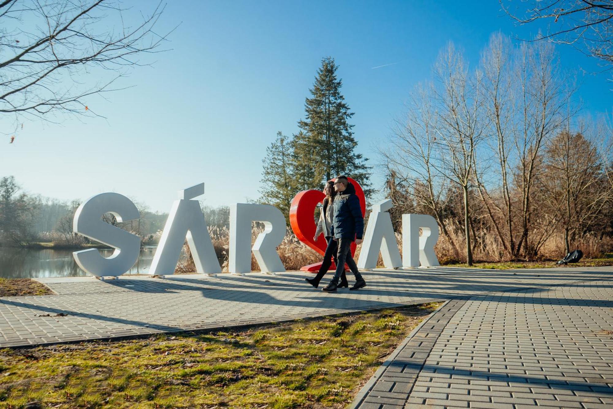 Zafir Apartman Sárvár Buitenkant foto