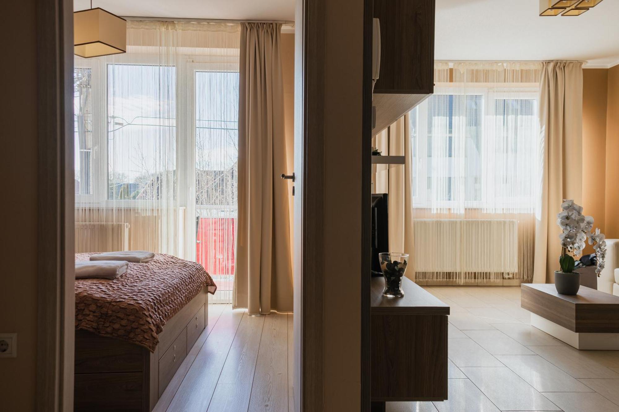 Zafir Apartman Sárvár Buitenkant foto